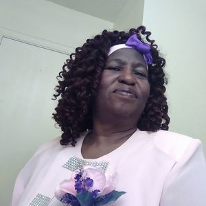 Meet your Posher, Vicky